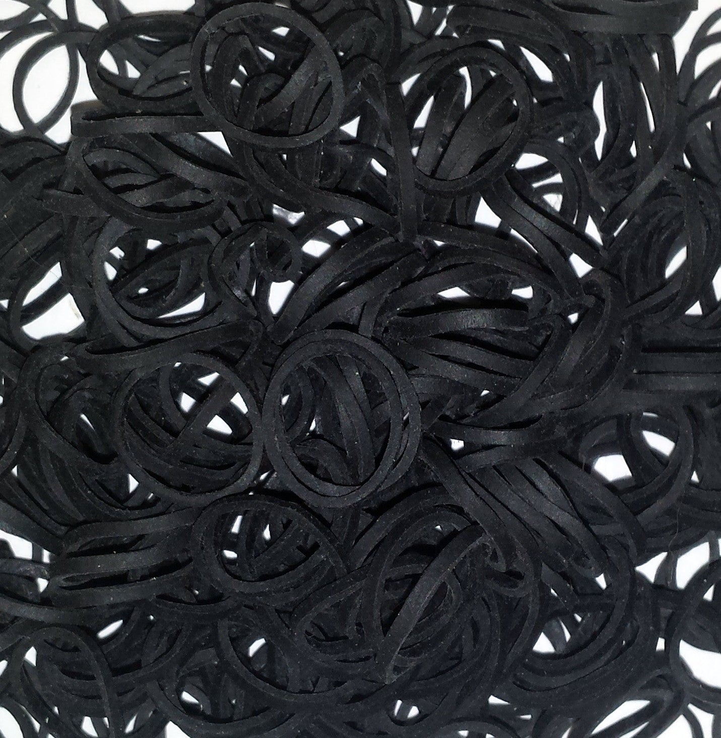 500, Black, Standard Size,  Rubber Bands for Pony Tails and Braids - 12 Retail Packs