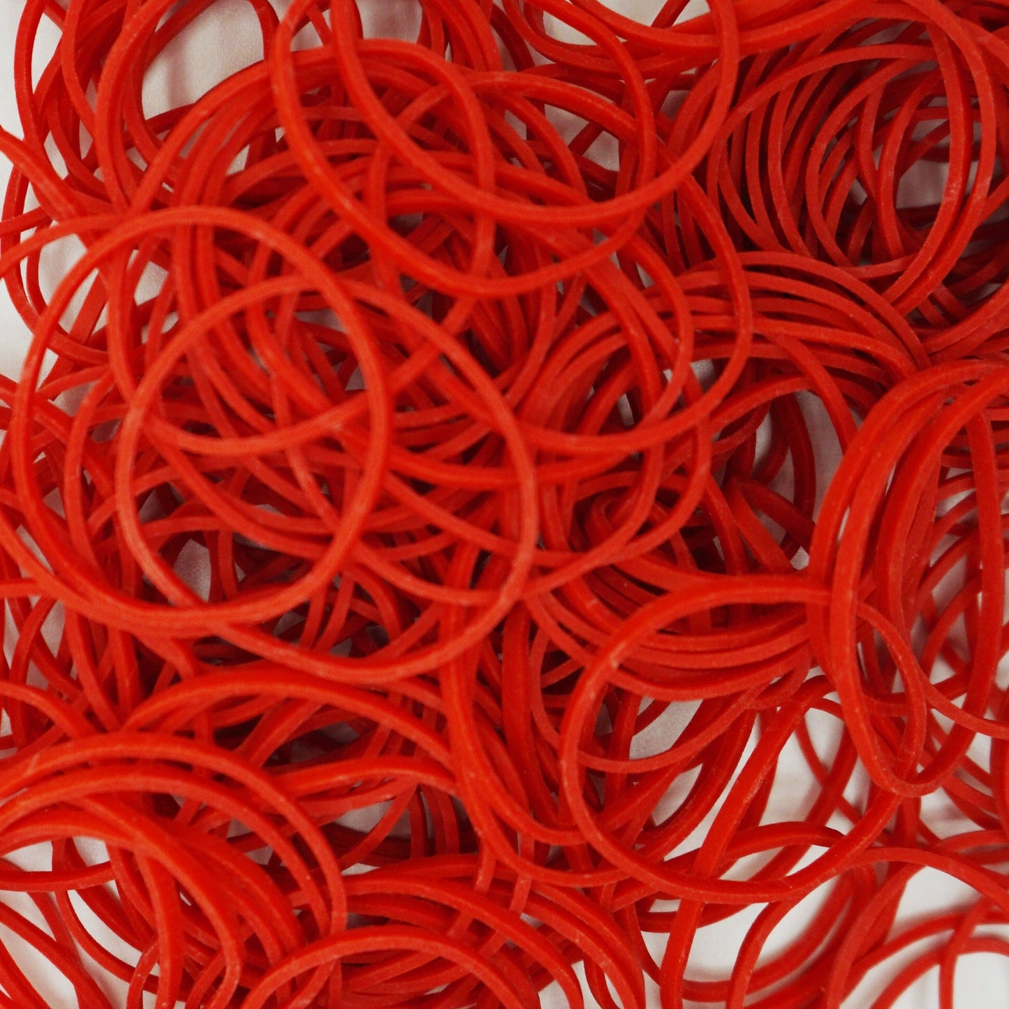 200, Red, Jumbo, Rubber Bands for Pony Tails and Braids - 12 Retail Packages