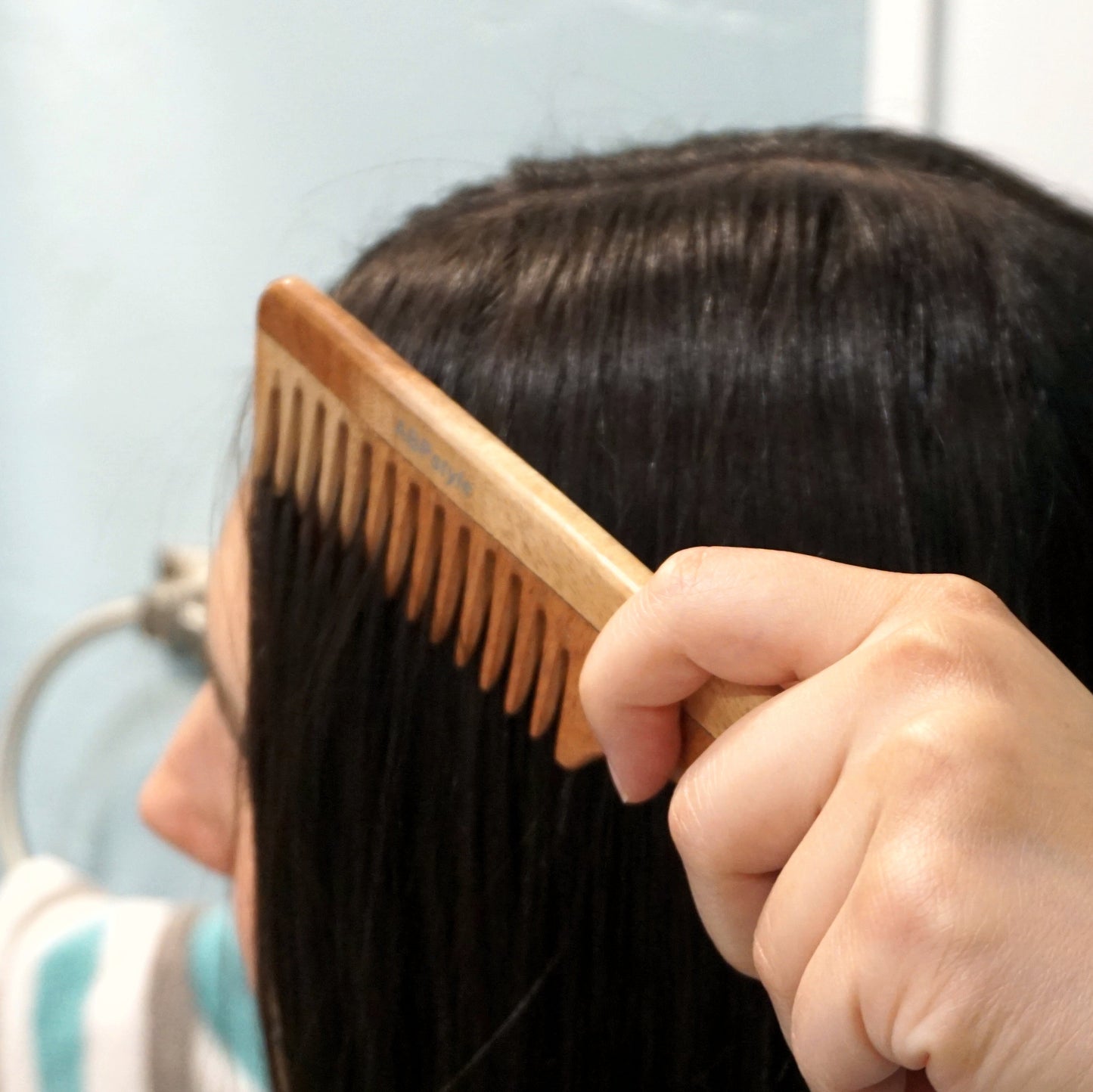 ABPStyle, 7in Neem Wood Handle Comb. Anti-Static, Damage Free, Promotes Hair Growth, Environmentally Friendly - 12 Retail Packs